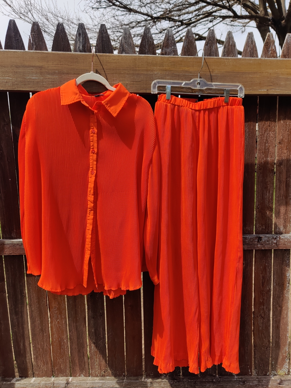 PrettyLittleThing Bright Orange Pleated Shirt & Wide-Leg Pants Set